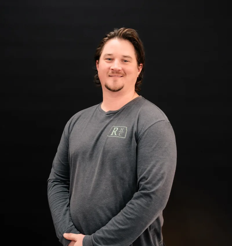 Justyn, Lead Carpenter